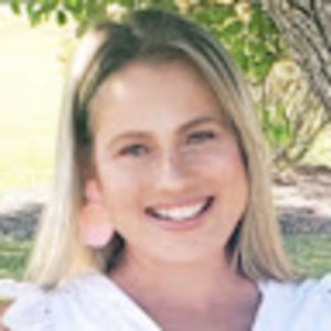 Meet your Posher, Tonya